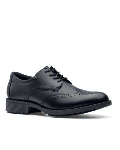 Shoes for Crews Executive Wing Tip - elegante herenschoenen met enorme antislip - driekwartsaanzicht